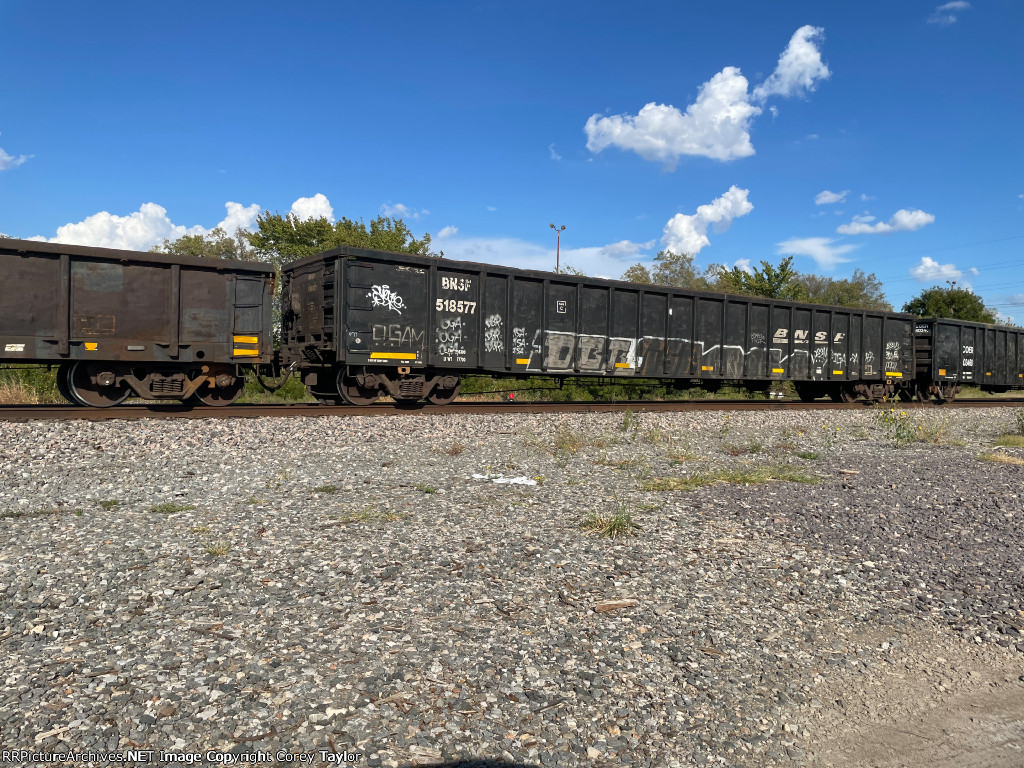 BNSF 518577